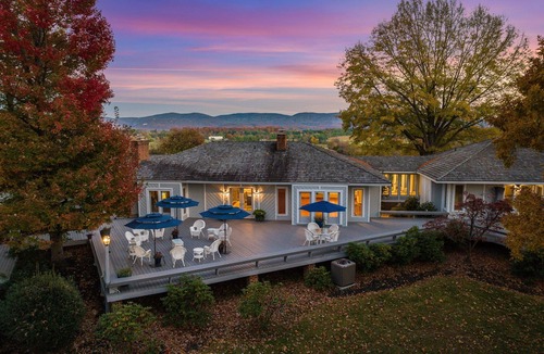 Waynesboro Apartment | The Guest Wing at Kateri: Luxury Stay Waynesboro