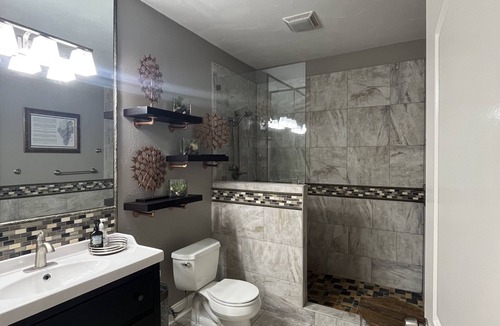Marble Falls Bed & Breakfast | The Guesthouse at The Lonely Oak