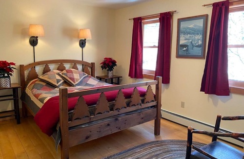Keene Cabin | The Guide's House - Secluded Lodge