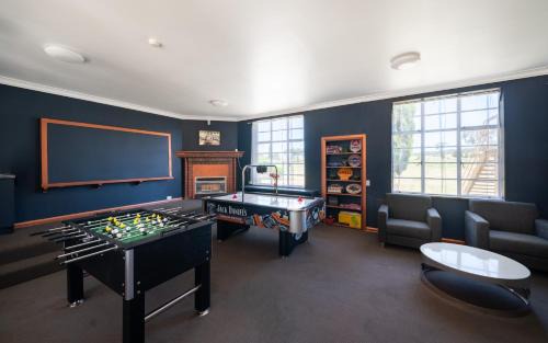 South Bathurst Hotel | The Hallows Accommodation