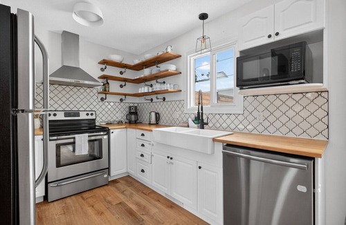 District d'Aylmer House | The Halo House- 3 bedrooms in Aylmer