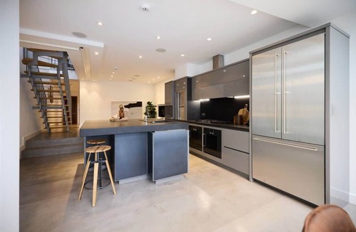 St. Johns Wood House | The Hamilton Gardens Hideaway