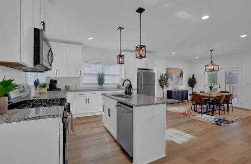 Collier Heights House | The Hamilton House 2