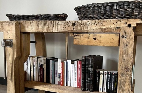 Sierville House | The Hamlet Suite