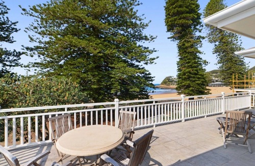 Avoca Beach House | The Hamptons - Beach House