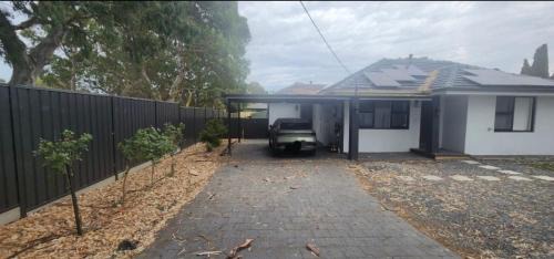Surrey Downs House | The Hancock Homestead