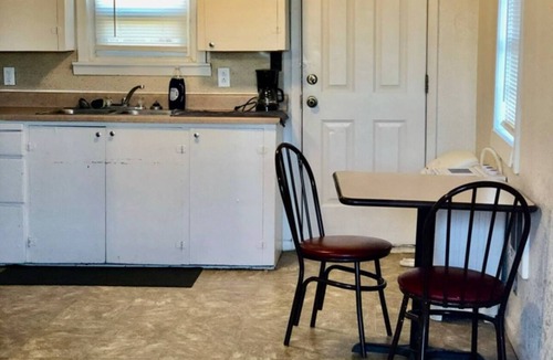 Borger Apartment | The Hangout on Harvey #1 nOne Bed One Bath Apartment