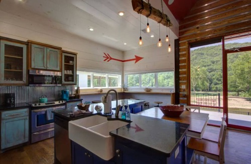 Glenwood House | The Hangout on the Caddo River