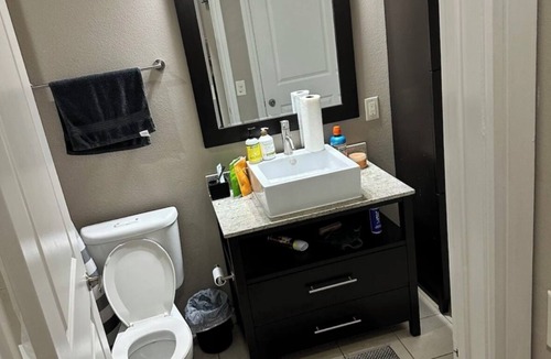 Addison Apartment | THE HANGOUT ! ONE BEDROOM/ONE BATHROOM UNIT