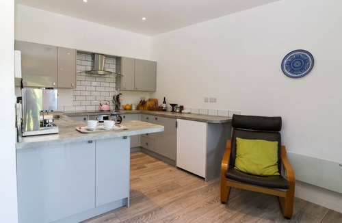 Dartmouth Apartment | THE HARBOUR HEIGHTS, family friendly, with a garden in Dartmouth