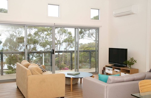 Penneshaw House | The Harbourmaster - Kangaroo Island