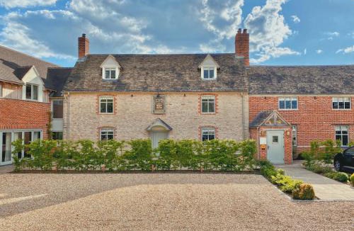 South Leigh Hotel | The Harcourt Arms