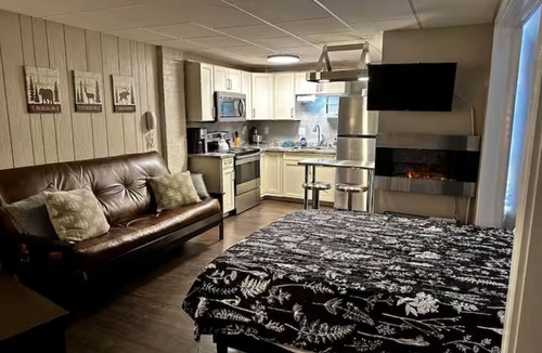 Snowshoe Condo | The Hare's Hideaway at Snowshoe