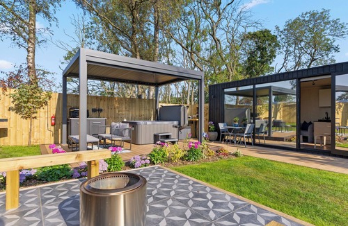 Crawcrook Cottage | The Hares Form - UKC7132