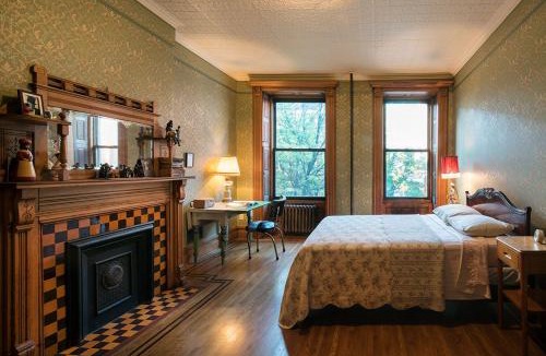 Central Park North Hotel | The Harlem Flophouse