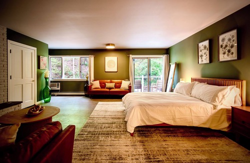 Rhinebeck Hotel | The Harlow House