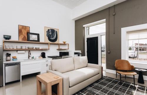 Wilson Hotel | The Harriss