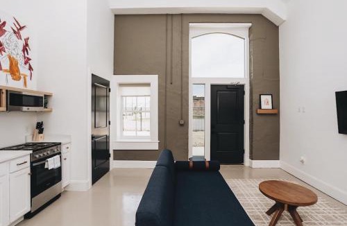 Wilson Hotel | The Harriss
