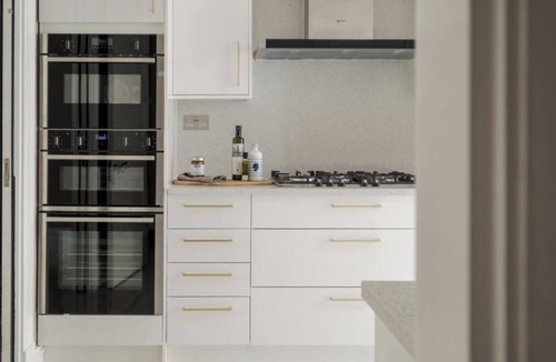 Brompton & Hans Town House | The Harrod's Next Door House