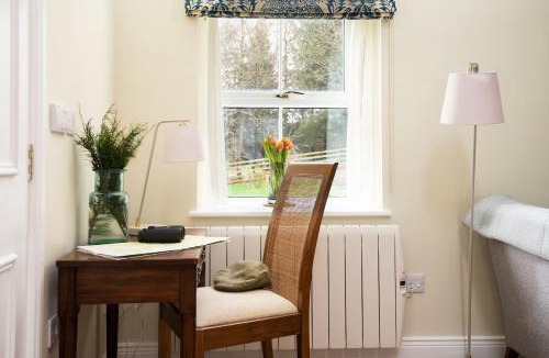 Walwick House | The Hat Shop