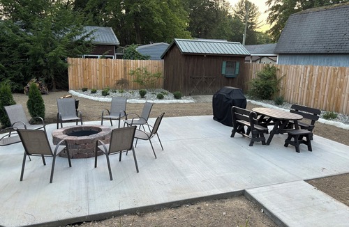 Conneaut Lakeshore House | The Haven at Conneaut Lake