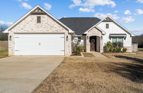 Bullard House | The Haven on Loveless Street w/Full Game Room & Hot Tub