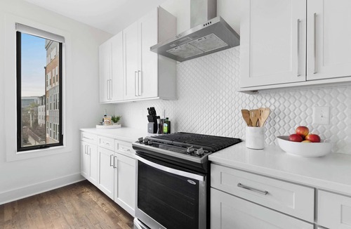 Edgehill House | The Hawkins House – Rooftop Near Gulch