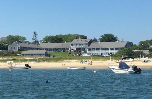 Chatham Hotel | The Hawthorne