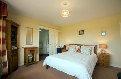 Mey Bed & Breakfast | The Hawthorns B & B
