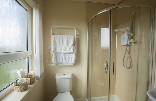 Mey Bed & Breakfast | The Hawthorns Bed & Breakfast