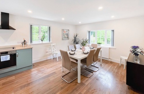 Dunragit Cottage | The Hawthorns - UK45616