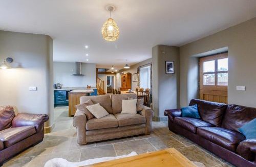 Stainforth House | The Hay Barn