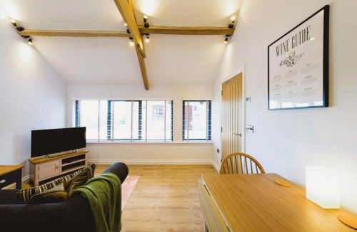 Little Stoke House | The Hay Barn - Hopewell