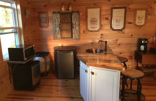 Mount Jackson House | THE HAY LOFT in the Beautiful Shenandoah Valley