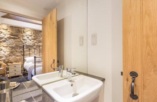 Balerno House | The Hayloft