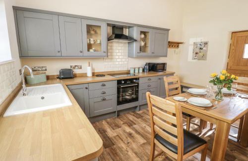 Scawton House | The Hayloft