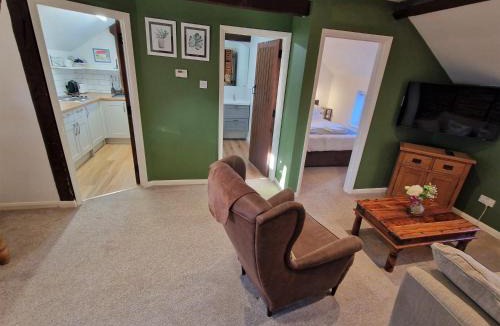 Ivinghoe House | The Hayloft