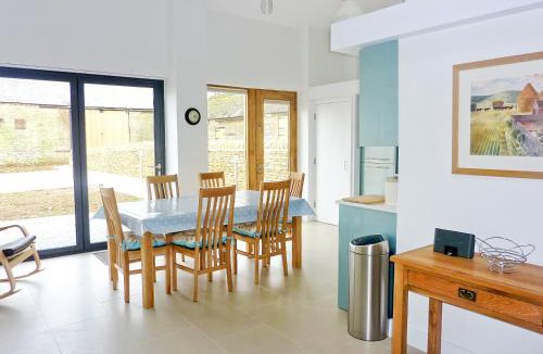 Aynho House | The Hayloft - Nab