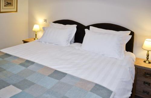 Aynho House | The Hayloft - Nab