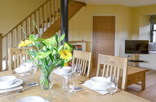 Linlithgow House | The Haymakers