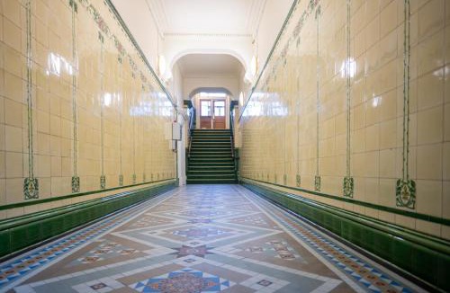 Paisley Apartment | The Hazlitt Apartments