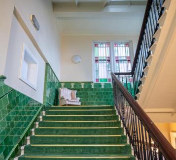 Paisley Apartment | The Hazlitt Apartments