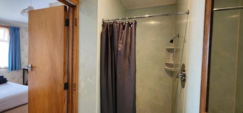 Gisborne Hotel | The Headland Lodge