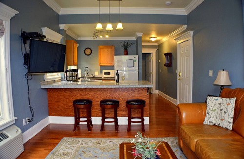 Manitou Springs Historic District Apartment | The Heart of Manitou Springs. Award-winning. Luxurious. Romantic. 2nd Floor West