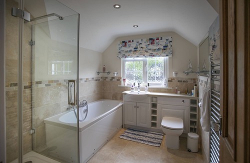 Walkford Bed & Breakfast | The Heather's Bed and Breakfast