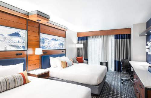 Moss Bay Hotel | The Heathman Hotel Kirkland