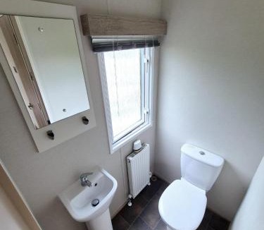 Seasalter Villa | The Helmsley Lodge