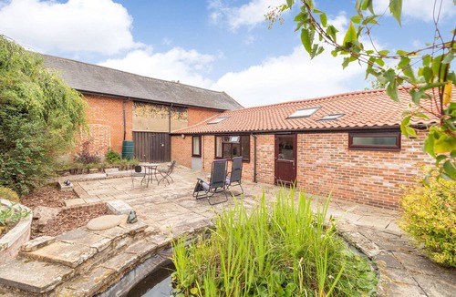 Gissing Cottage | The Hen House