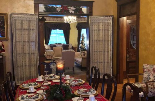 Lenox Bed & Breakfast | The Heritage Inn-Lenox, Iowa