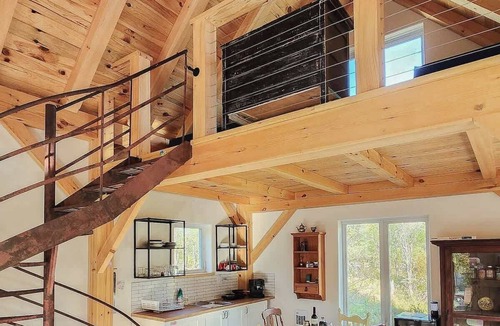 Notre-Dame-Des-Bois House | The Hermit - Rustic Ecoresponsible In the wild
